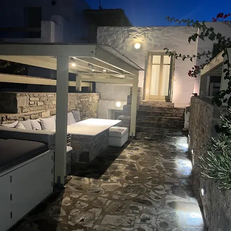 Apartment Delta With Sea View And Pool Chrisi Akti (Paros)