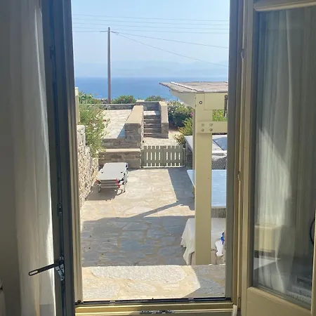 Delta With Sea View And Pool *